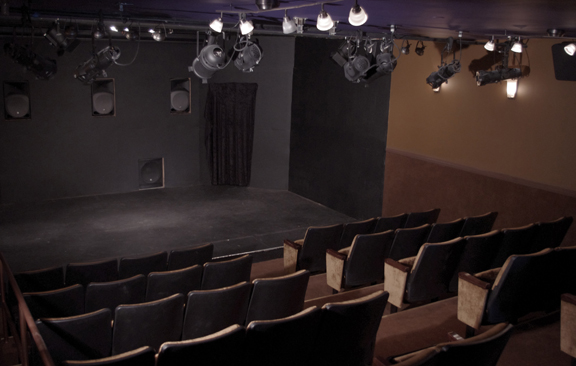 Theater_seatin_stage.jpg